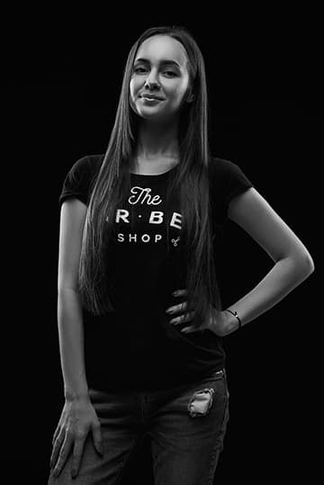 Альона